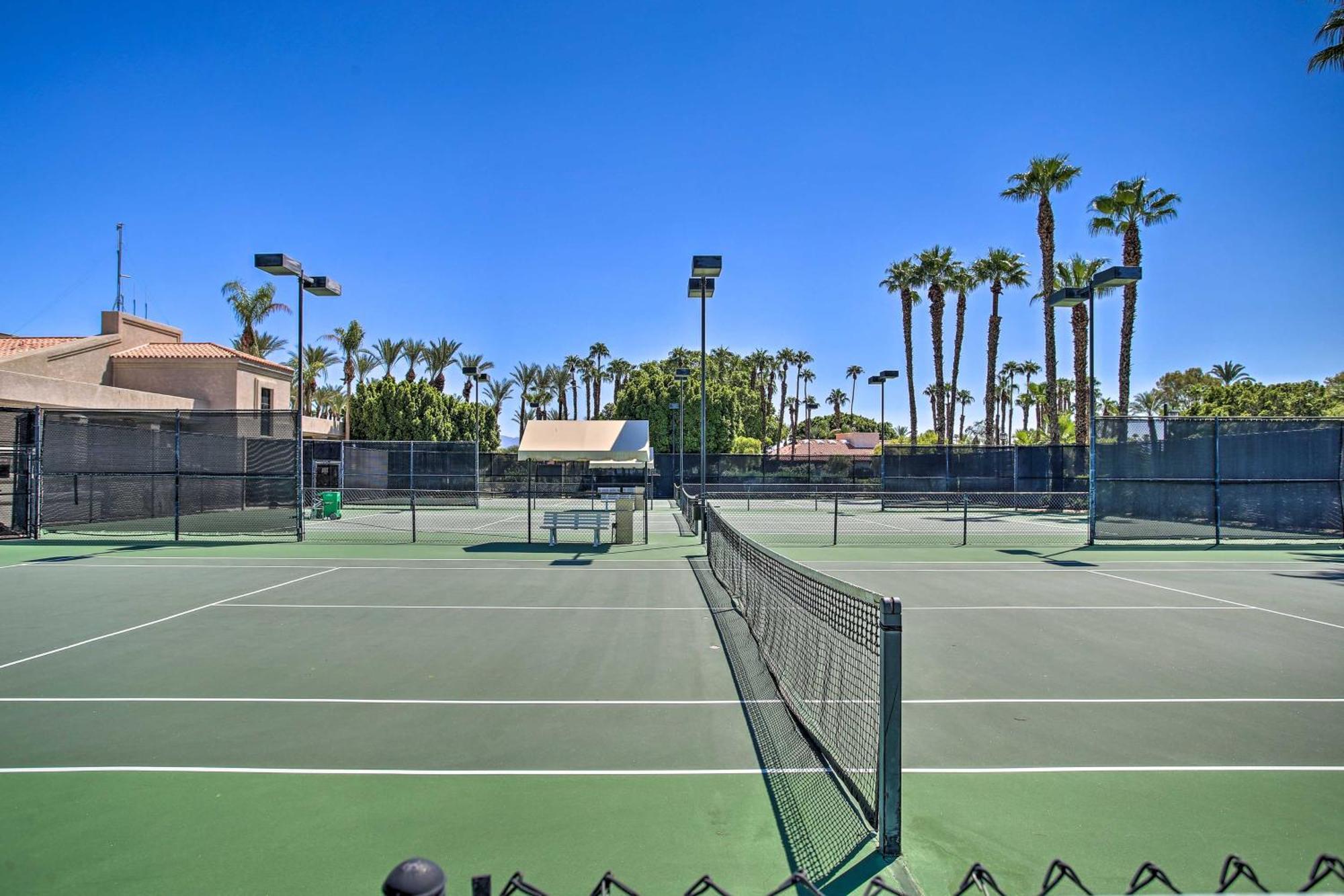 Villa Palm Desert Retreat Pool Access And On-Site Golf! Exterior foto